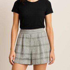 Torrid Black and White Mini Skort Pull Up Patterned Black & White Size 4X